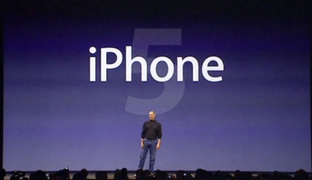 iPhone 5 in arrivo, Apple riduce le ordinazioni dei circuiti stampati di iPhone 4