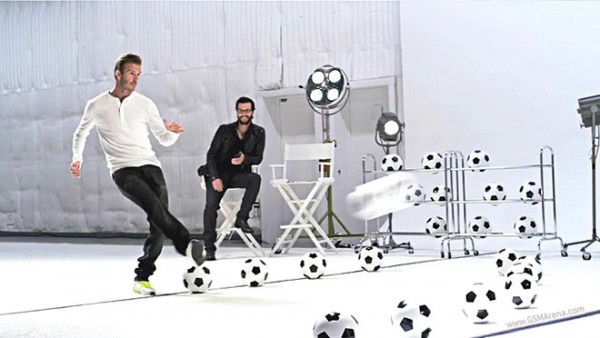 David Beckham firma per i nuovi spot pubblicitari del Samsung Galaxy Note