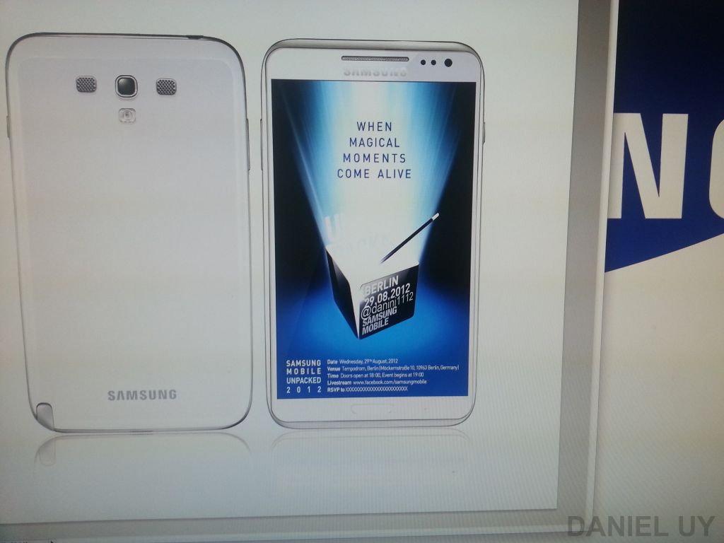 Samsung Galaxy Note 2 si mostra in una nuova foto
