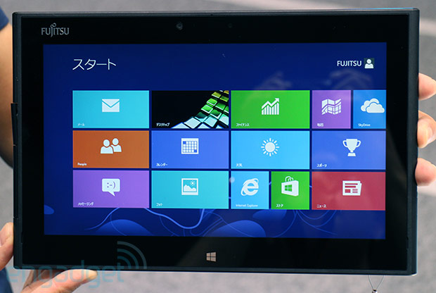 Fujitsu Arrows Tab: nuovo tablet PC basato su Windows 8