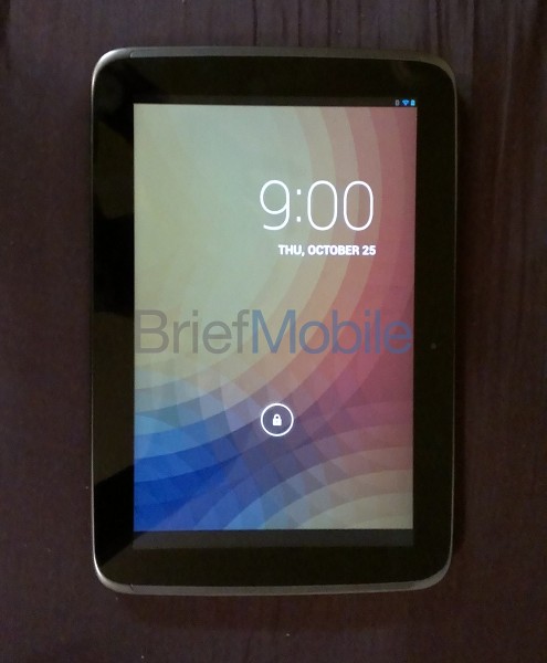Google Nexus 10: immagini dal vivo del nuovo tablet