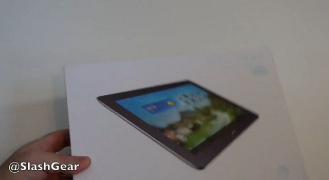 Huawei MediaPad 10 FHD: ecco cosa c'è all'interno della confezione