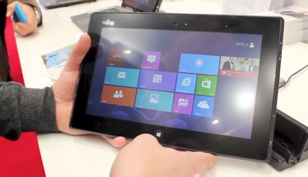 Fujitsu Stylistic Q572: impressioni d'utilizzo del nuovo tablet Windows 8