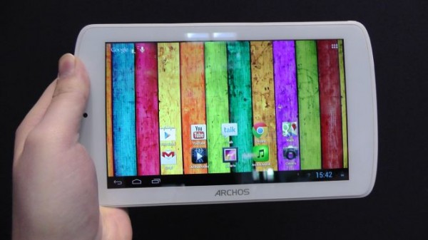Archos 70 Titanium: prime impressioni d'utilizzo del nuovo tablet economico