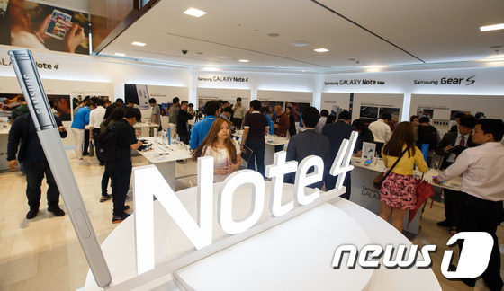 Samsung Galaxy Note 4 arriva a quota 4.5 milioni