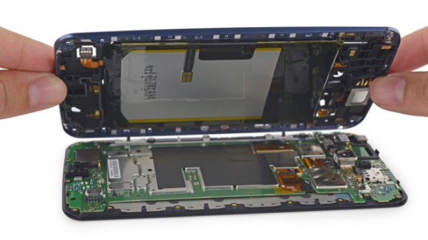Google Nexus 6 smontato pezzo per pezzo da iFixit