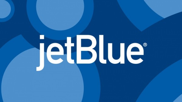 La compagnia aerea JetBlue accetta i pagamenti Apple Pay