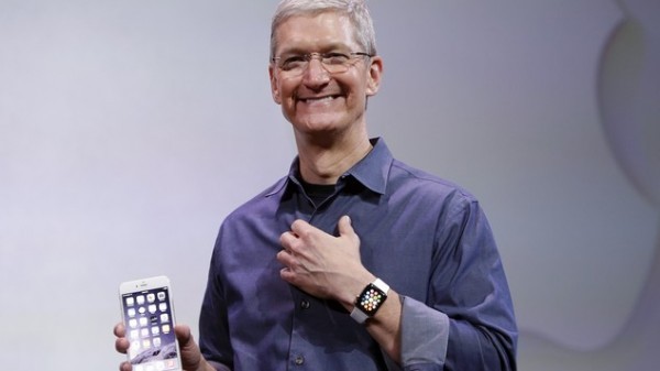 Tim Cook parla dell'Apple Watch in una nuova intervista