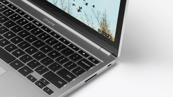 Google Chromebook Pixel sfida l'Apple Macbook 12