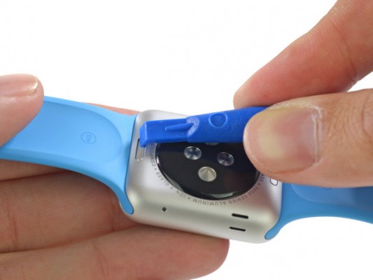 iFixit svela l'hardware interno dell'Apple Watch