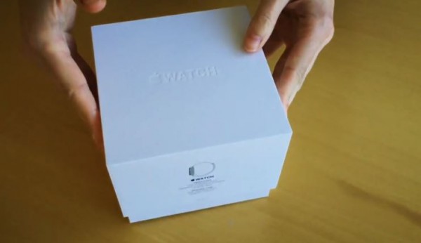 Apple Watch: video di unboxing