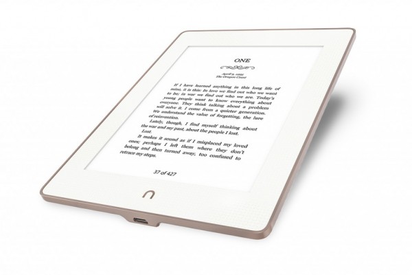 NOOK Glowlight Plus: e-book reader con 6 settimane di autonomia