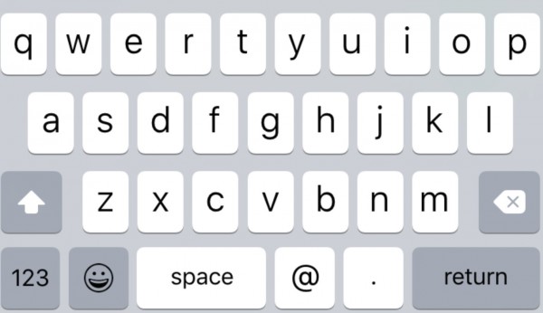 Apple iOS 9: come impostare la tastiera con le lettere maiuscole