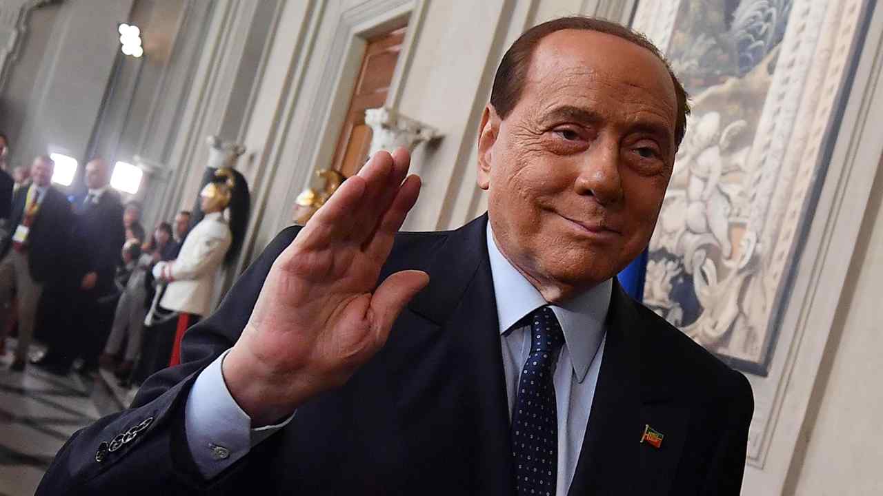 quale telefono berlusconi