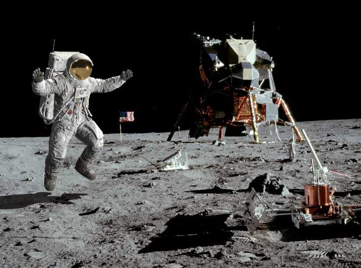 lander russo luna 25
