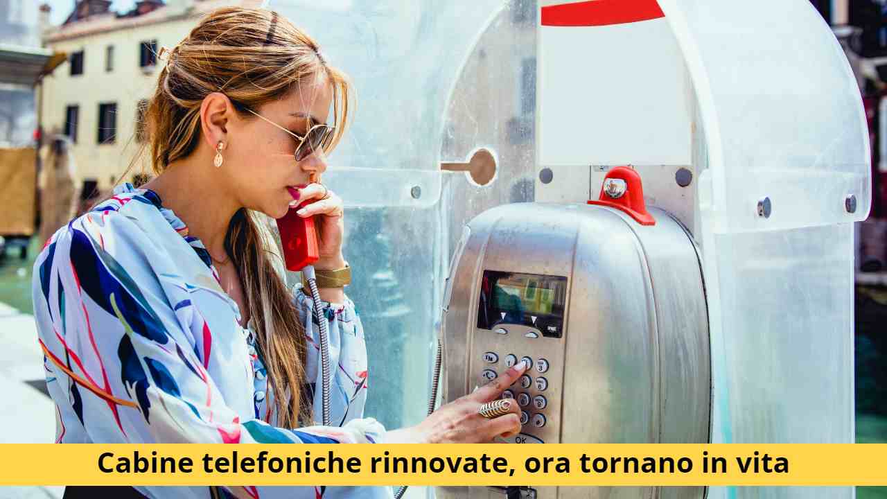 Cabine telefoniche: ormai le pensavamo rimosse per sempre invece tornano in strada piene di tecnologia, schermi e vari tipi di comunicazione | Già si intravede il futuro  --- (Fonte immagine: https://www.ipaddisti.it/wp-content/uploads/2023/09/cabina-telefonica-nuova.jpg)