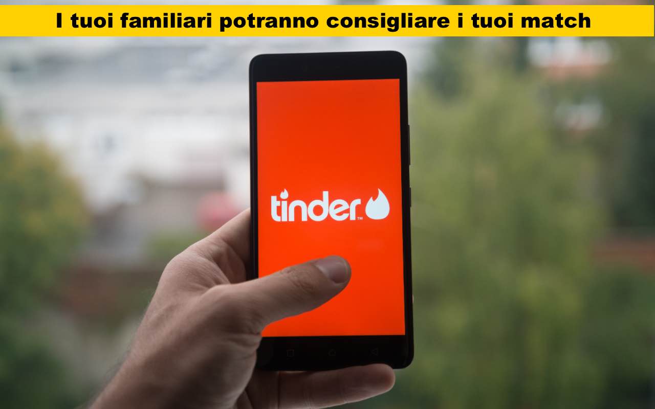 Tinder, i tempi cambiano ma non le usanze: ora anche nel "social dell